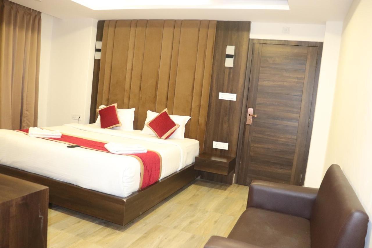 The Imperial Hotel & Spa Gangtok Exteriör bild